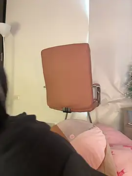IvyValentine webcam