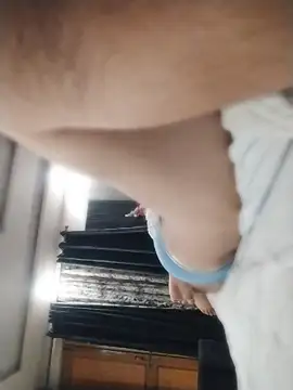 hairy_macho90 webcam