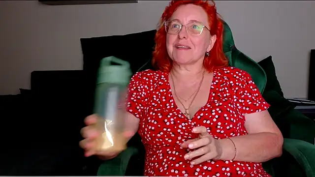 JoannaAndNeighbour webcam
