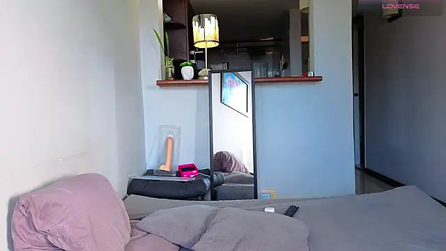 Matiashorney webcam