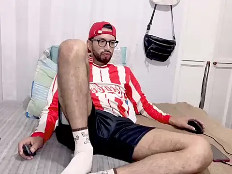 thomass1018 webcam