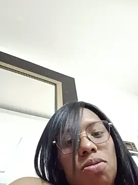 lia_mariana webcam
