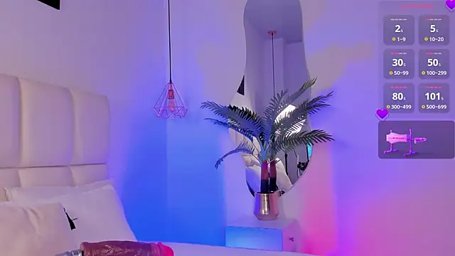 zoe_rivers webcam