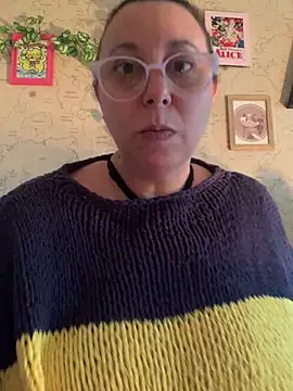 LupitaHaze webcam