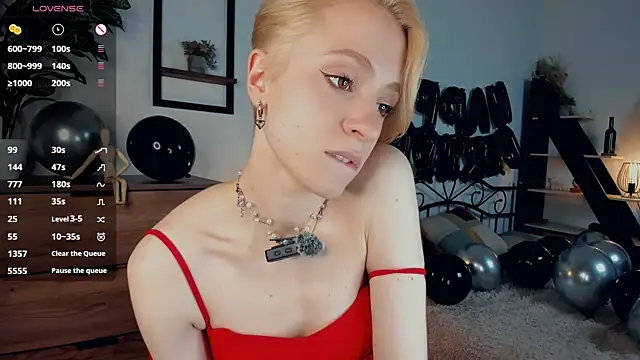 JanettePerro webcam