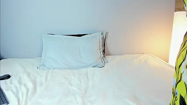 bulma_bambina_ webcam