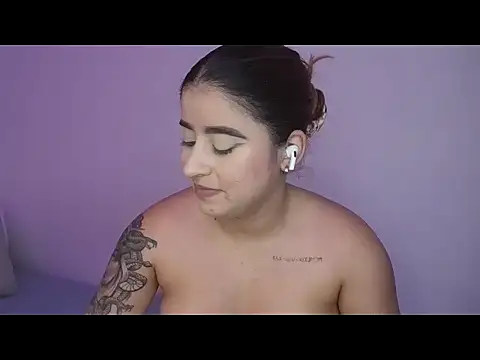 MartinaConnorr webcam