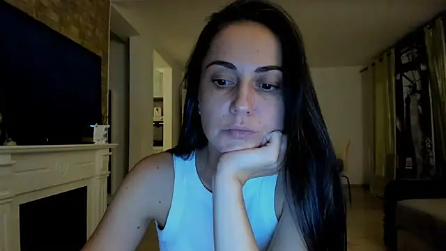 OliviaSirena webcam
