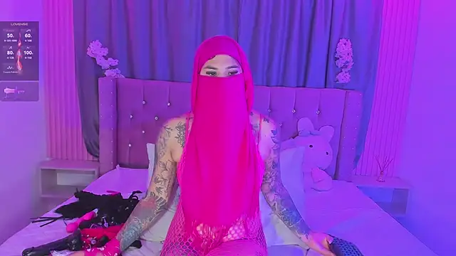 Nayla-Mouna webcam