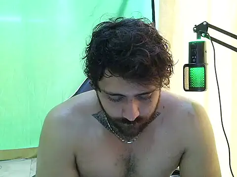 aronmiller404 webcam