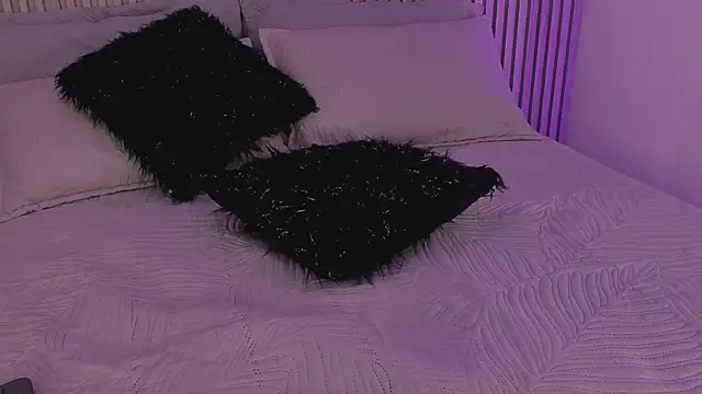 ashvalentine_ webcam