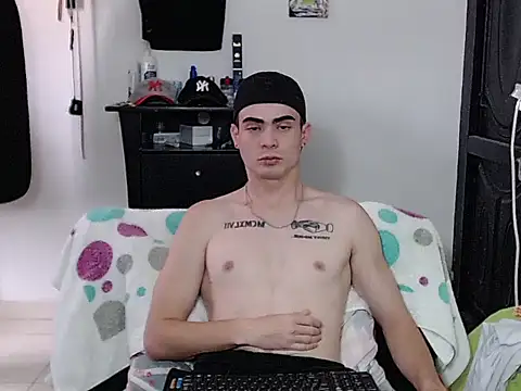 Zac_Efront webcam