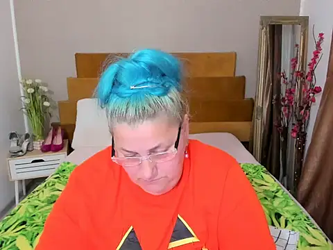 Sugarmommy_69X webcam