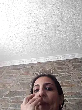 BasmaHernandez webcam