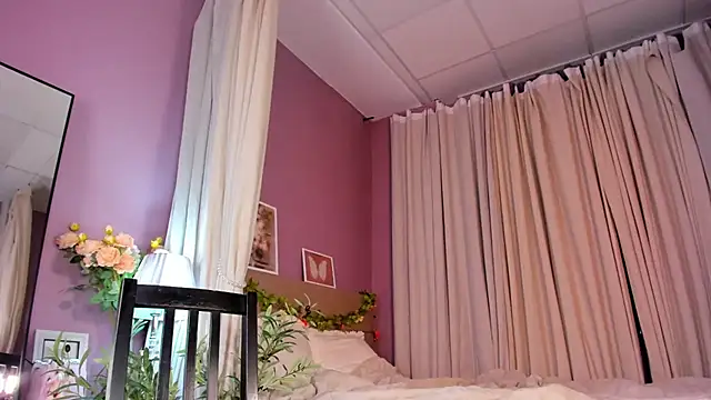 Dearly_Emily webcam