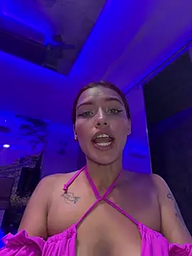 Cherry_Scarlet_ webcam