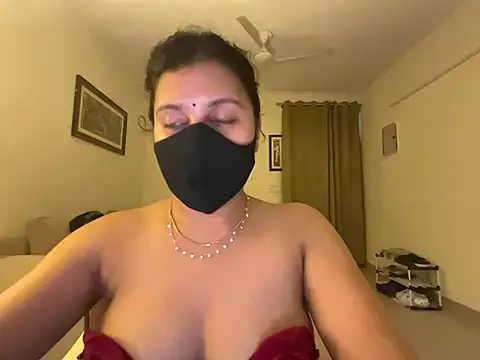 Anna_girl22 live cam on StripChat