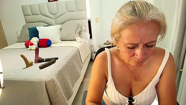 Naty_Stone webcam
