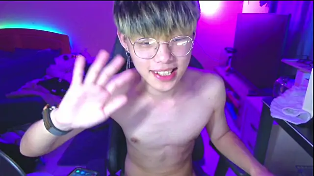 Hitoshi1210 webcam