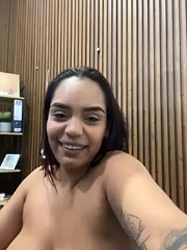Sara-77 webcam