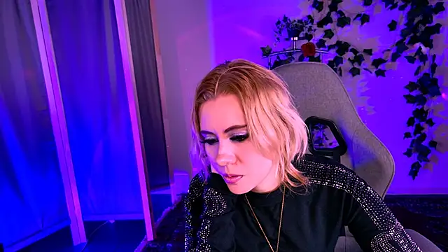 Kumiho_7777 webcam