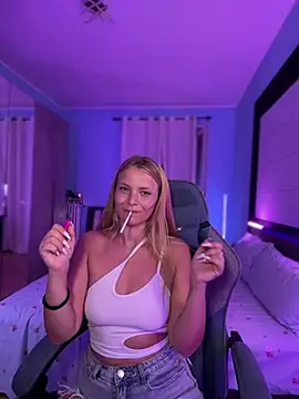AnastasiaAniess webcam