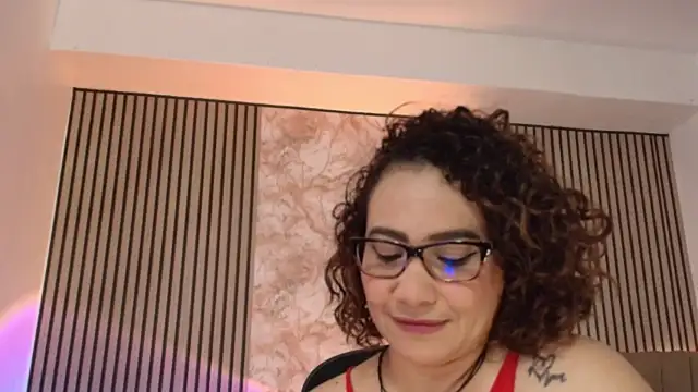 JuliRamirez webcam