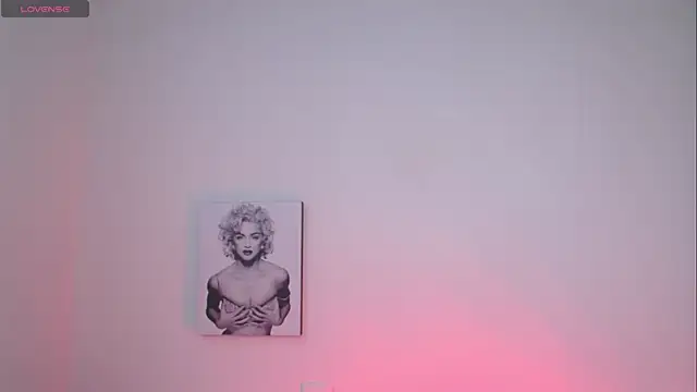 Millie_bobby webcam