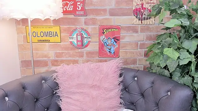 foxy_hannah webcam