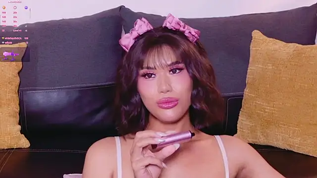 Mae_Kith_Loose webcam