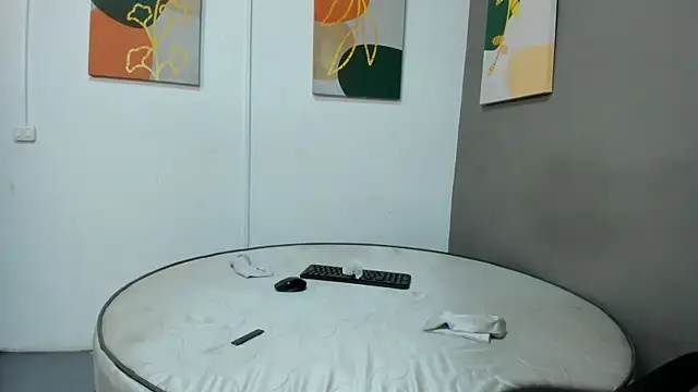 Scarlet_Glow webcam