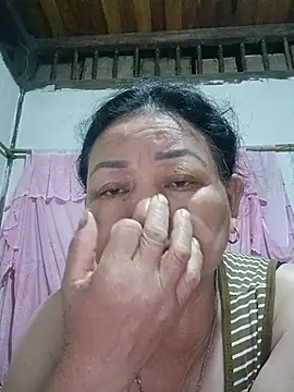Lena_9x webcam