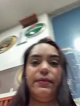 Sara-77 webcam