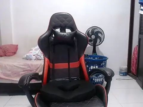 Adriana_0312 webcam