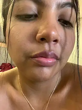 nicole_fisherr webcam