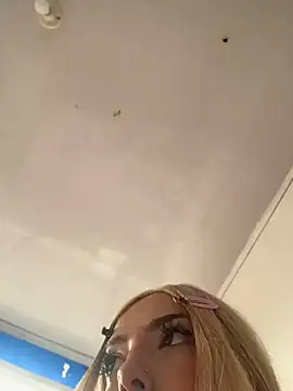 Emma_cute11 webcam