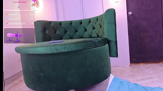 lexielancaster_cr webcam