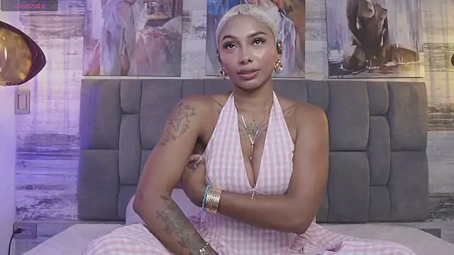 LeidyNova webcam