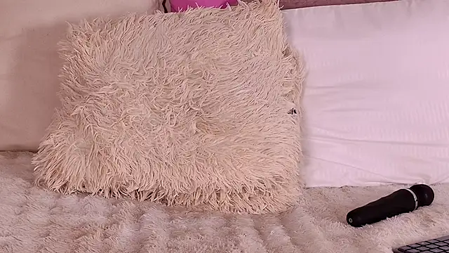 Alanna_DH webcam