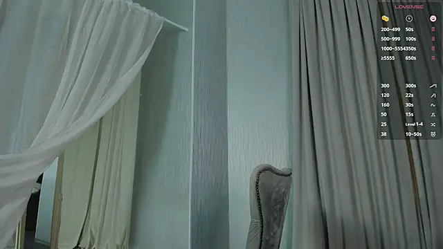 Alika_LV webcam