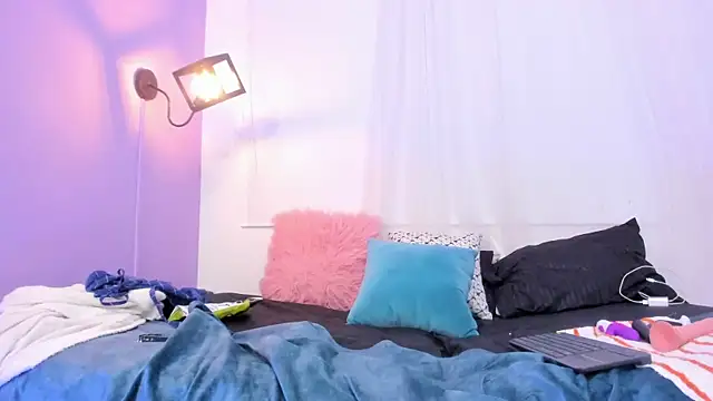 liaconnor_ webcam