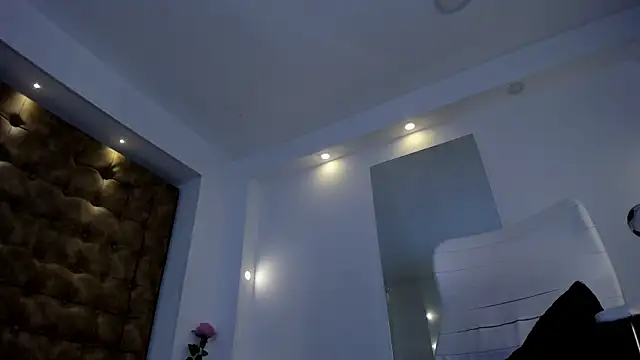 violet_giraldo webcam