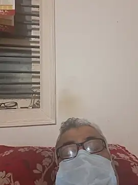 mature55's live room