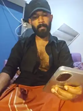 Mallukiran live cam on StripChat