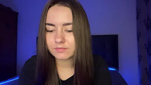 SelenaBrook webcam