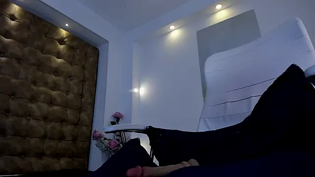 violet_giraldo webcam