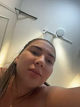 ava_blue webcam