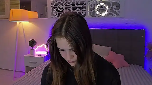 LuisaClover webcam