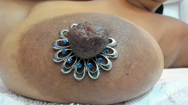 zara_lopez webcam