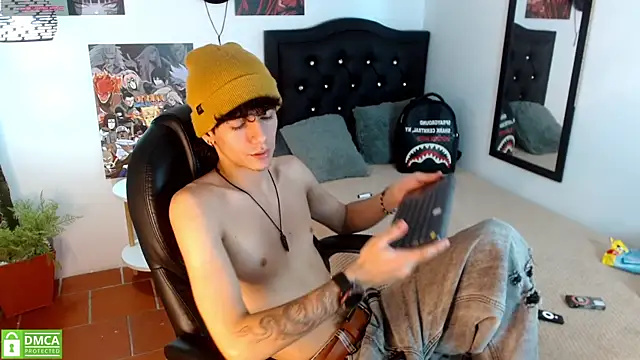 AmethystShadow17 webcam